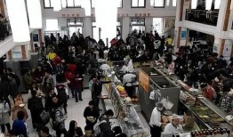 高峰食堂爆料视频播放,视频揭秘人潮涌动的美食盛宴